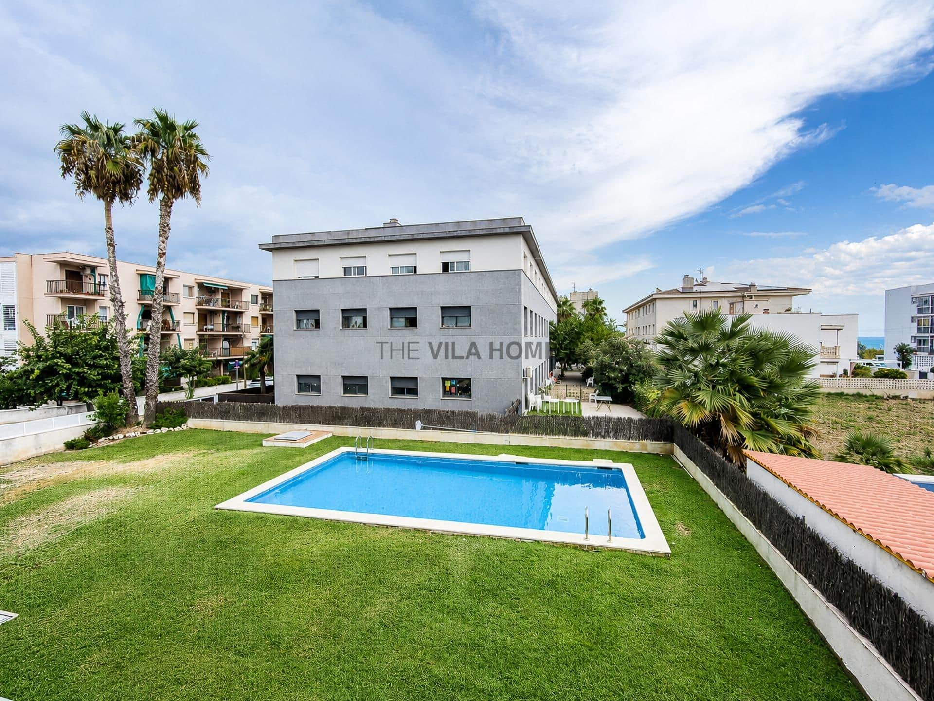 Pis amb piscina i parking — foto 9