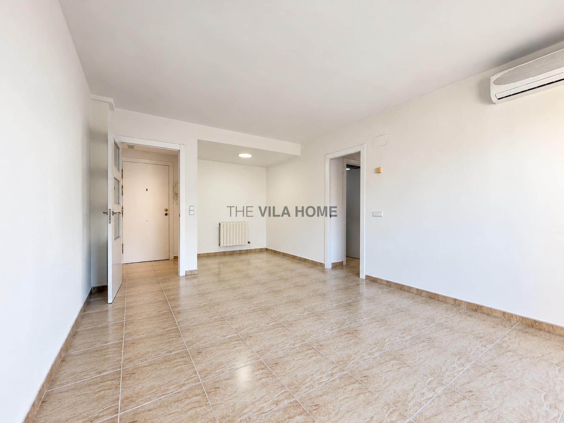 Piso de 3 habitaciones con parking en Vilanova i la Geltrú — foto 3