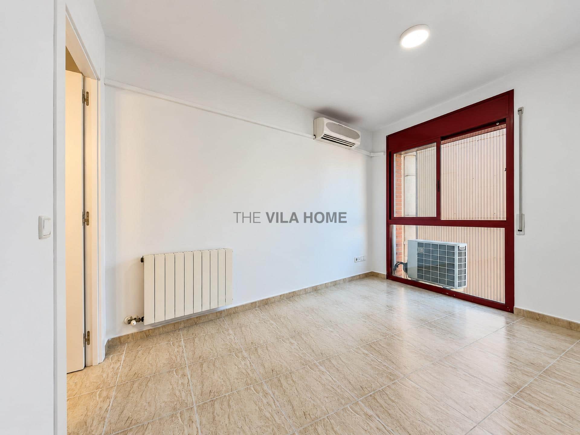 Piso de 3 habitaciones con parking en Vilanova i la Geltrú — foto 7