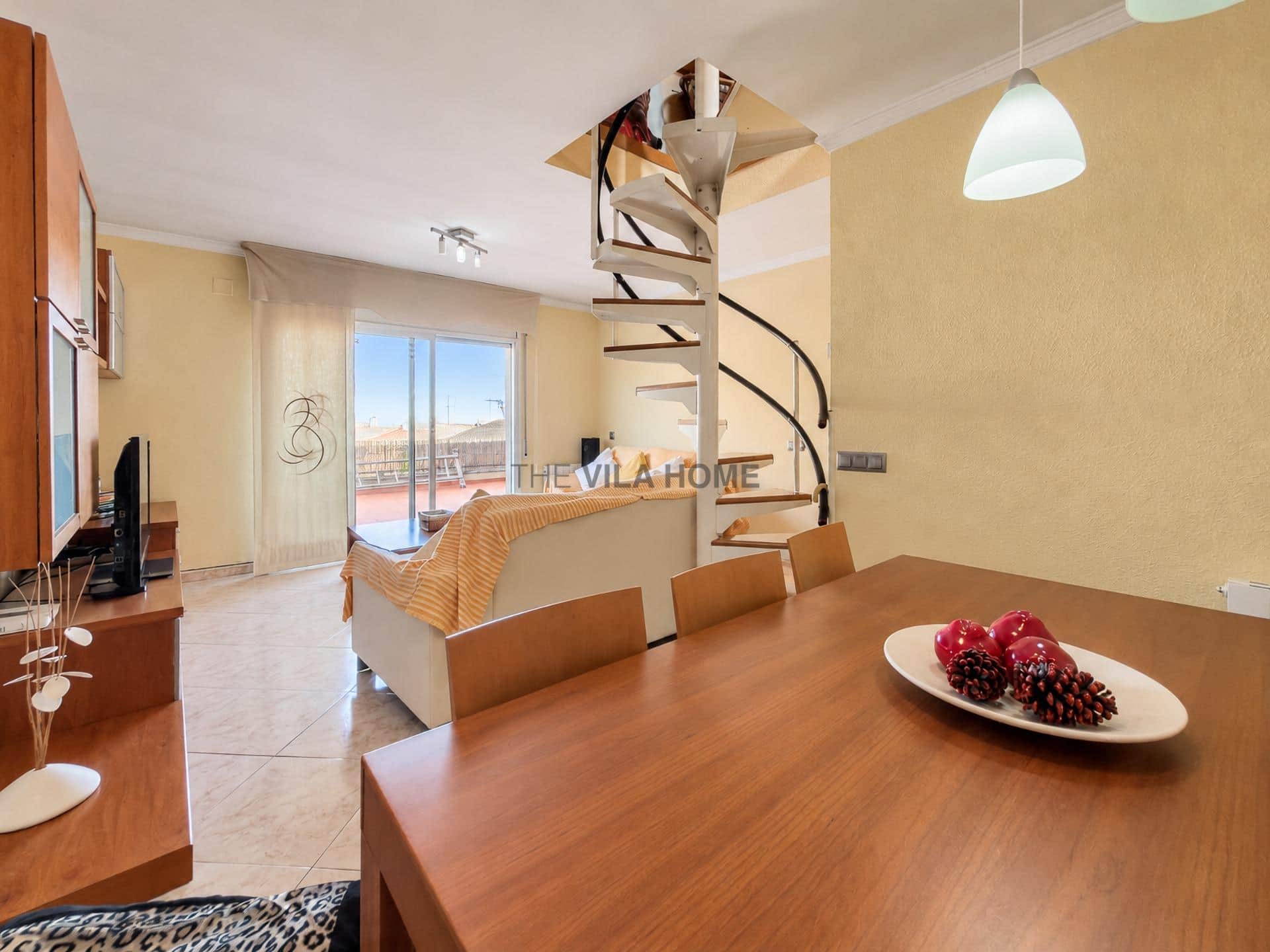 Dúplex de 3 habitaciones en El Vendrell — foto 7