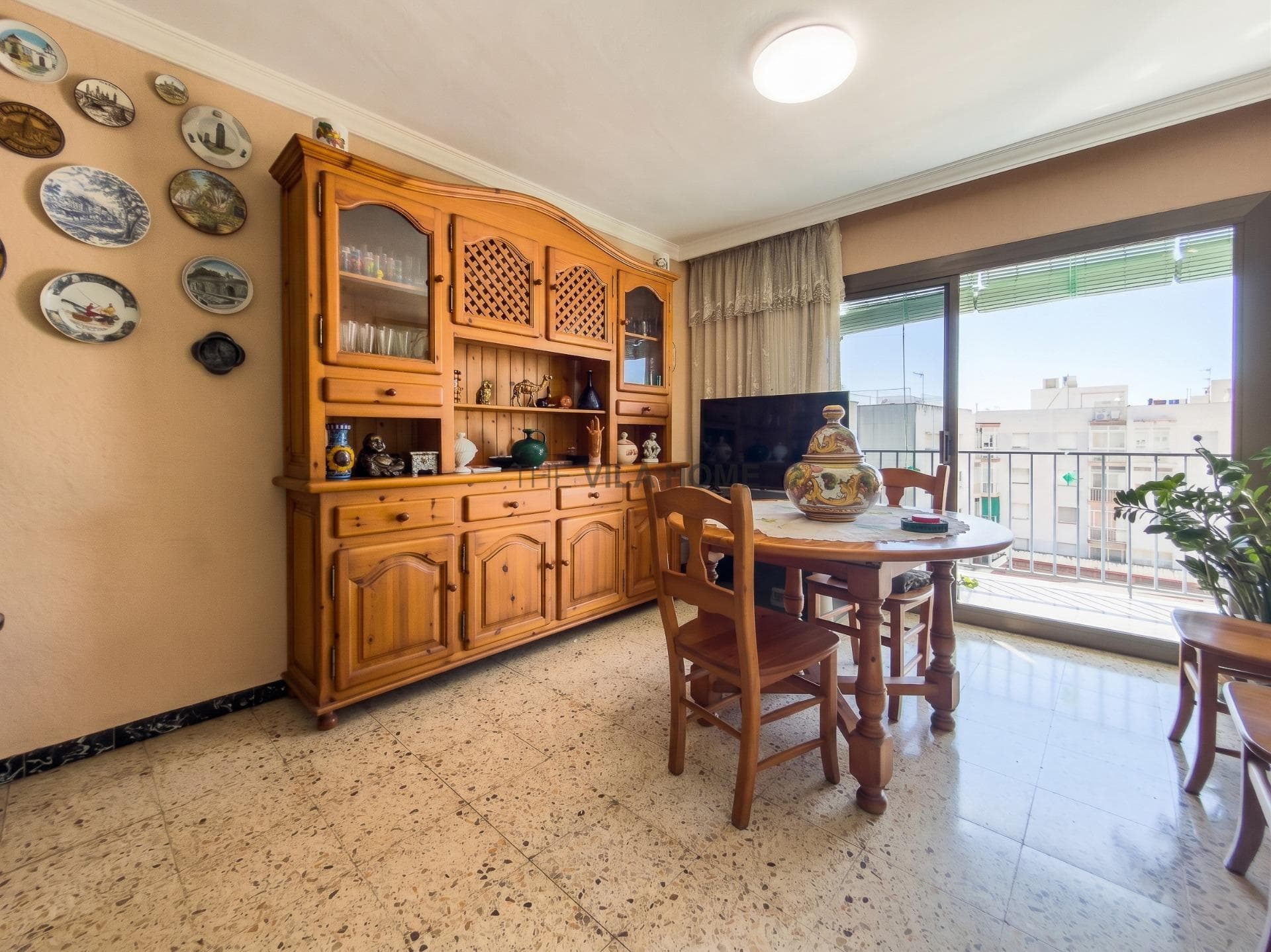 piso en Vilanova i la Geltru — Piso con dos balcones